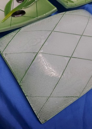 ZEYTİN DESENLİ CAM SUNUM TABAKLARI - Görsel 4