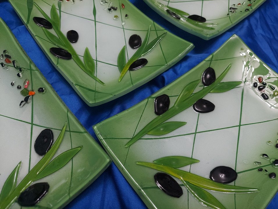 ZEYTİN DESENLİ CAM SUNUM TABAKLARI - Görsel 3