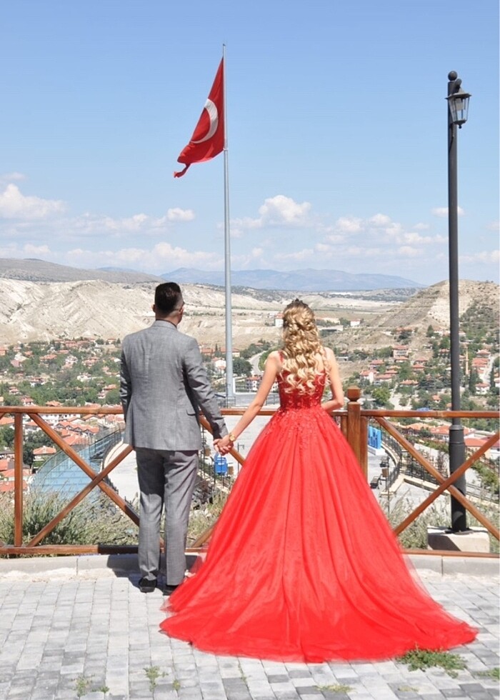 Kınalık gelinlik - Görsel 3