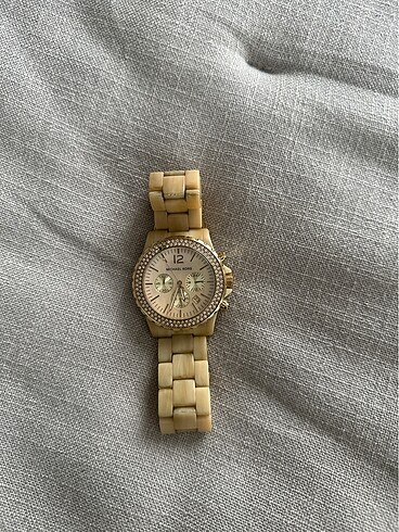 Micheal kors kol saati