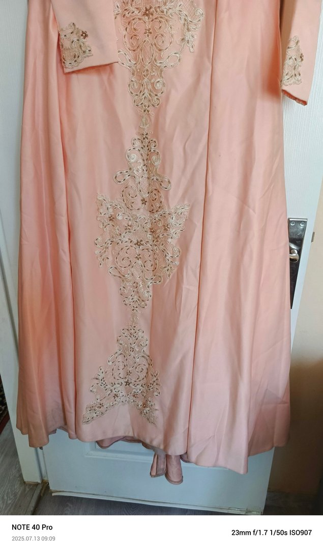 Güpürlü nişanlık kınalık tesettür - Görsel 2