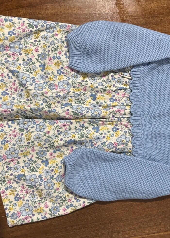 Mavi çiçekli elbise - Görsel 4