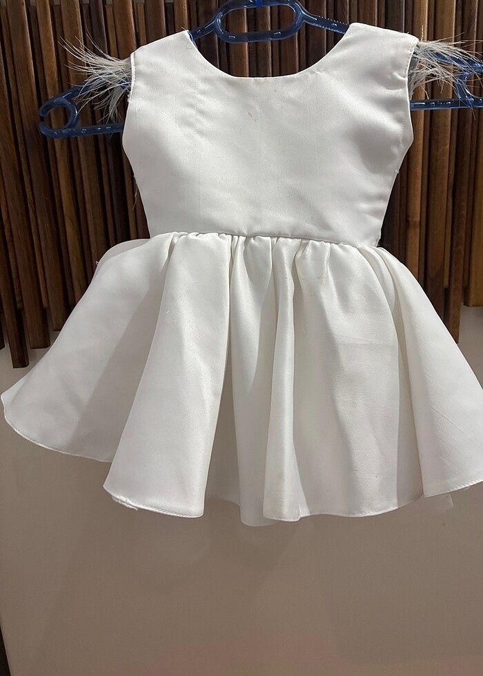 Beyaz elbise - Görsel 3