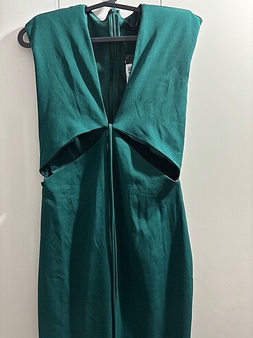 Yeşil elbise - Görsel 4