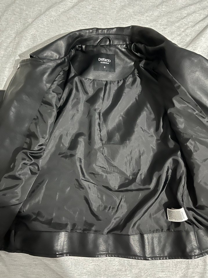 Siyah Kadın Deri Biker Ceket - Görsel 3