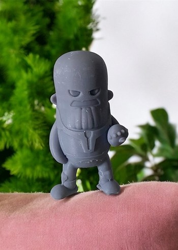 Thanos Figür