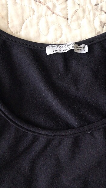 Kadın crop - Görsel 2