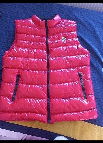 Moncler yelek