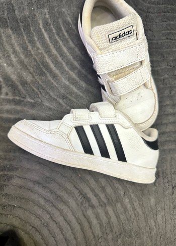 Adidas Spor ayakkabı
