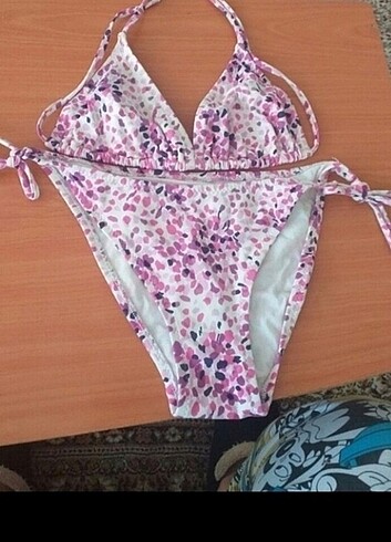 bikini