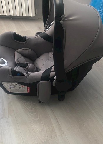 Gri Bebek Arabası Rahat ve Dayanıklı - Görsel 4