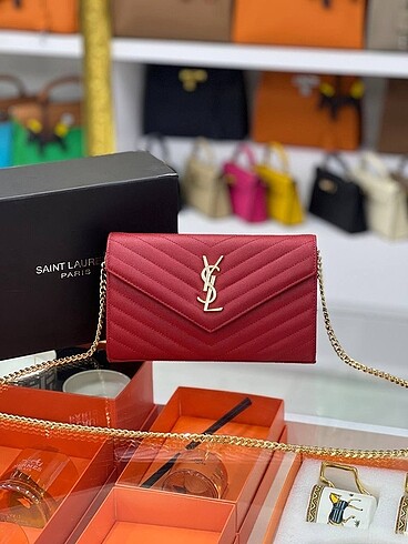 ysl canta