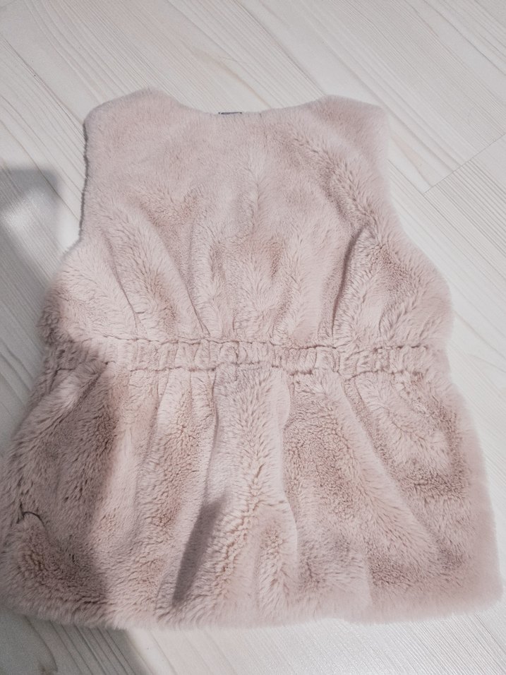 Kız Çocuk Kürklü Bej Yelek - Görsel 2