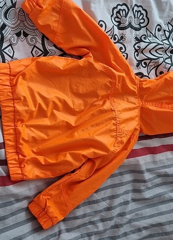 GAP yagmurluk orjinal - Görsel 2