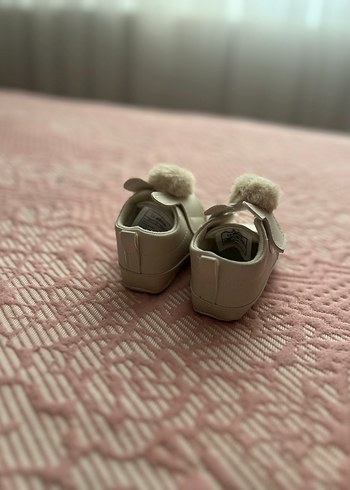 Beyaz Kürklü İlk Adım Kız Ayakkabısı - Görsel 3