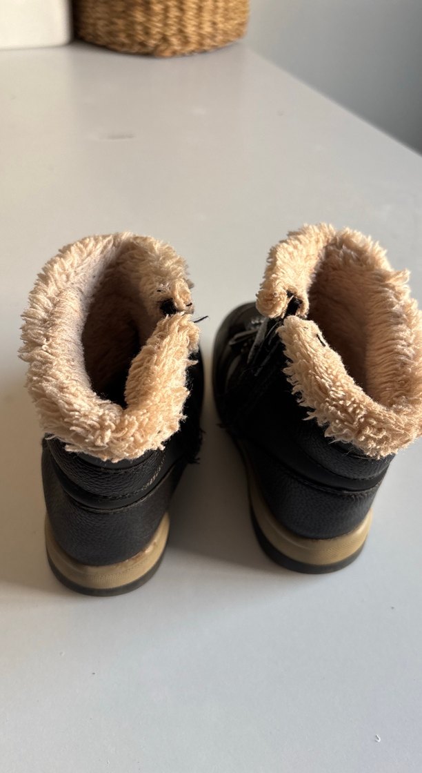 Kürk Detaylı Siyah Erkek Çocuk Botu - Görsel 3