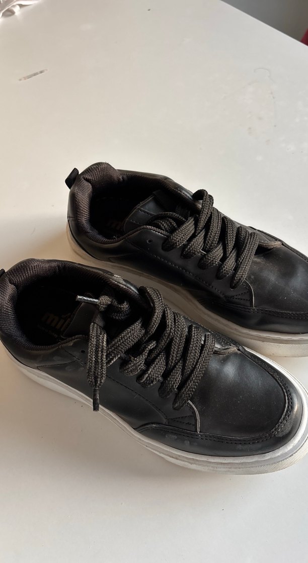 Siyah Deri Platform Topuklu Kadın Spor Ayakkabı - Görsel 2