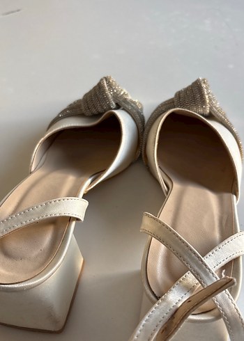 Beyaz Stiletto Topuklu Kadın Abiye Ayakkabı - Görsel 4