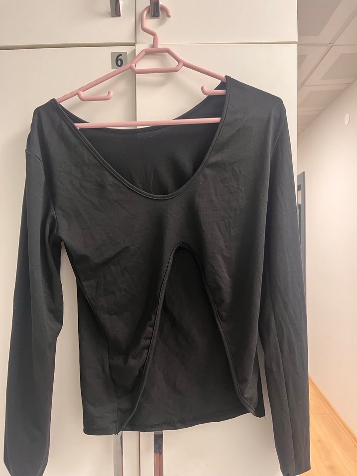 V Yaka Siyah Uzun Kollu Kadın Bluz sırtı açık - Görsel 2