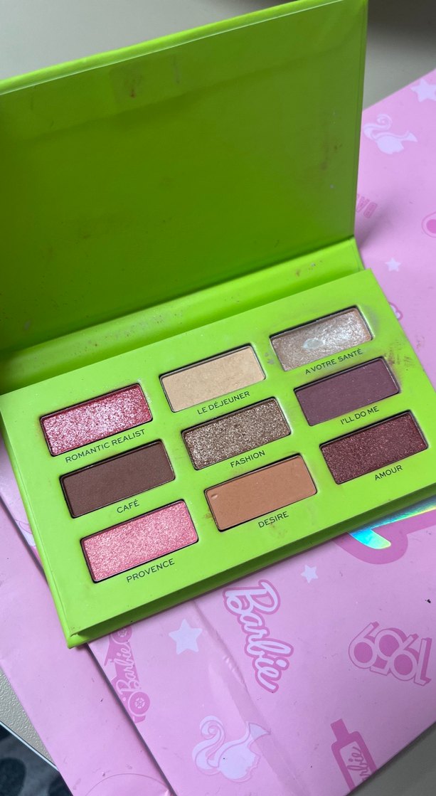 emily in paris revolution koleksiyon far paleti - Görsel 2