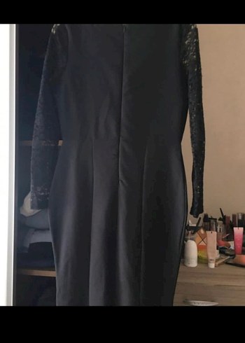 Uzun Siyah Dantel Kollu Gotik Elbise - Görsel 5