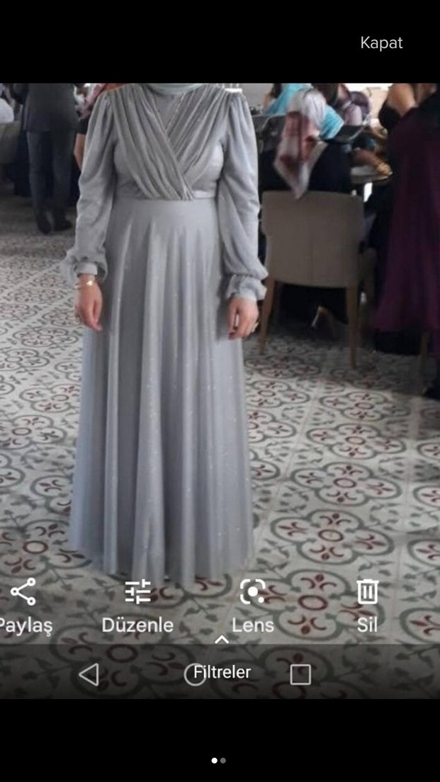 Gri Uzun Drapeli Kadın Abiye Elbise - Görsel 3