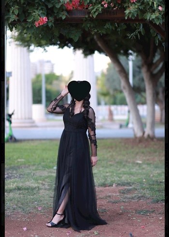 Siyah Dantel Detaylı Uzun V Yaka Abiye Elbise - Görsel 7