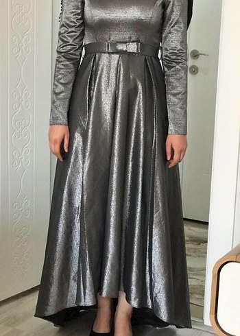 Uzun Kollu Gri Drapeli Kadın Abiye Elbise - Görsel 6