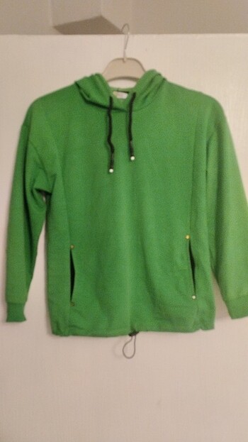 10 Yaş Beden Kapşonlu sweatshirt