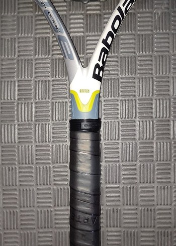  Beden Babolat Aero Strike Yetişkin Tenis Raket