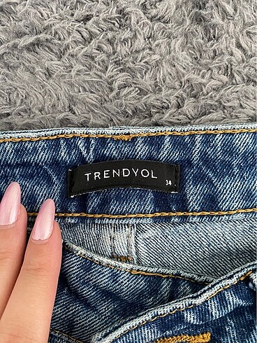 34 Beden Trendyolmilla koyu mavi straight jean