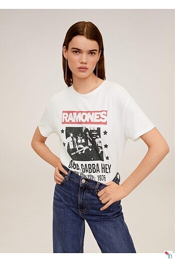 mango ramones tshirt
