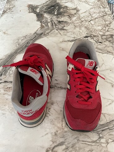 38,5 Beden Orijinal New Balance
