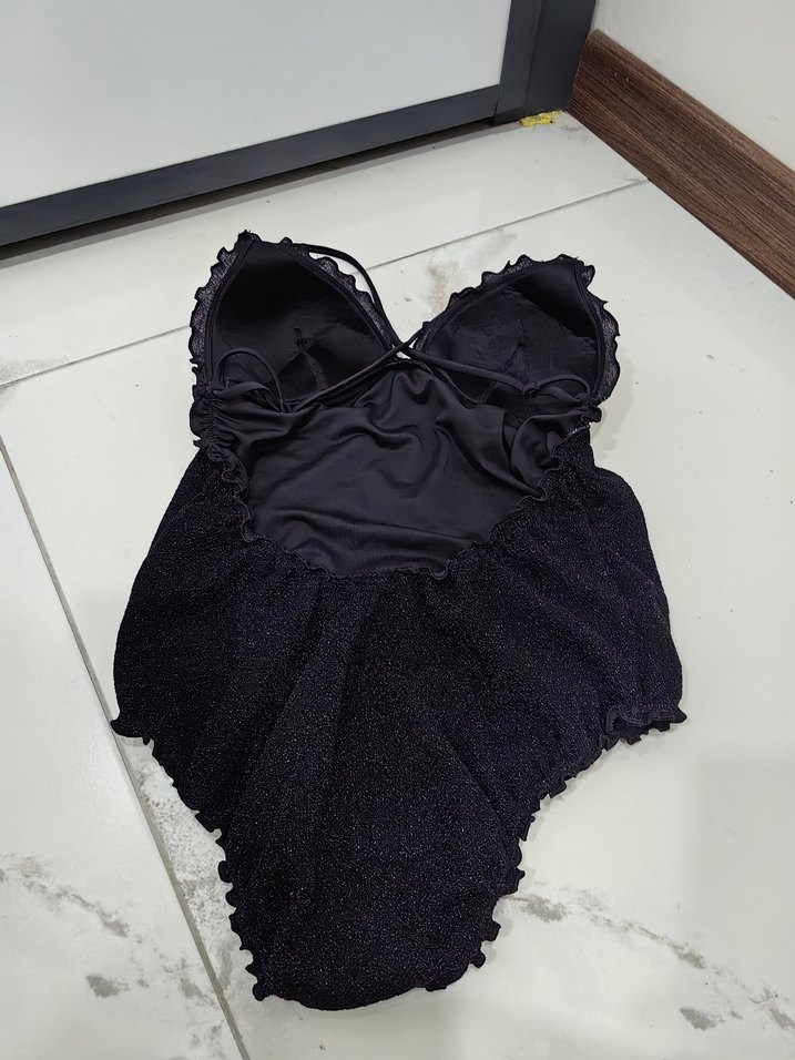 Siyah Fırfırlı Strappy Kadın Mayo - Görsel 4