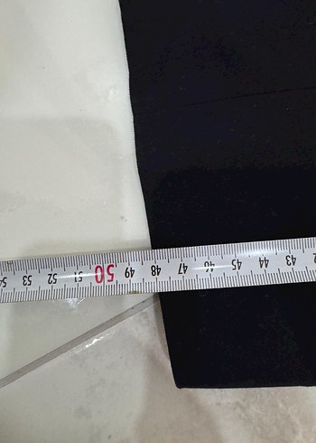s Beden Düğmeli Siyah Kolsuz Mini Yelek
