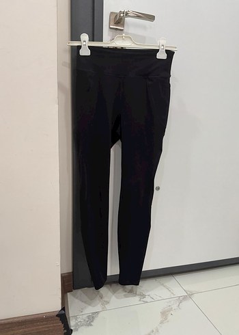 H&M tayt