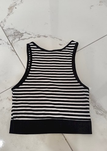Dilvin Siyah Beyaz Çizgili Kolsuz Crop Top