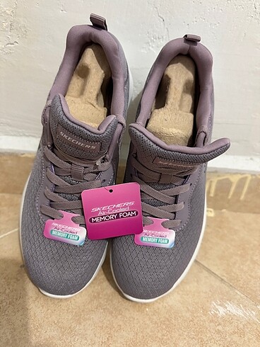 37 Beden Orijinal Skechers Kadın Spor Ayakkabı (Sıfır Ürün)
