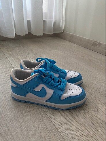 Nike spor ayakkabı