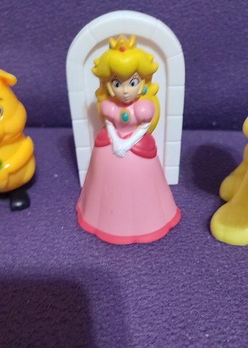 Renkli Sarı Aksiyon Figürleri Seti - Görsel 4