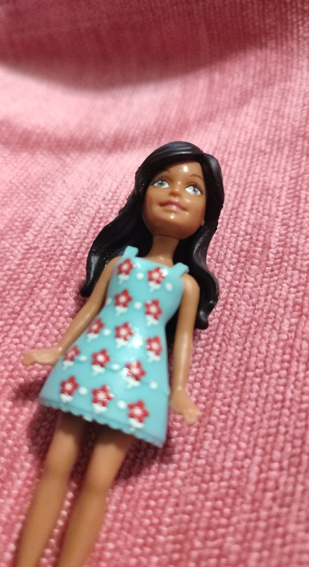 Polly Pocket Turkuaz Elbiseli Pastel Bebek - Görsel 3