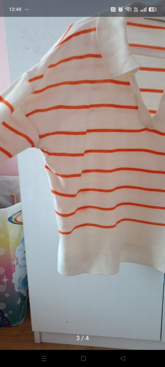 Uzun Kollu V Yakalı Çizgili Triko Kazak - Görsel 3