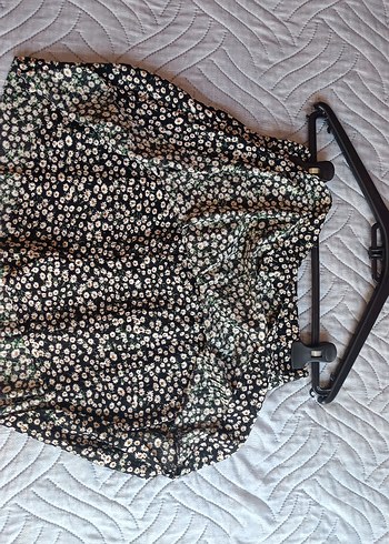 Çiçek Desenli Mini Pileli Şort Etek - Görsel 3