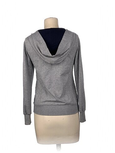 36 Beden PreLoved Sweatshirt %70 İndirimli.