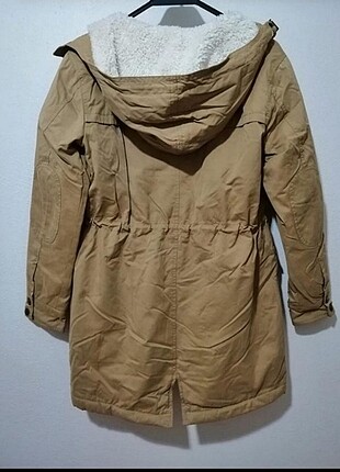 Taş gibi mont