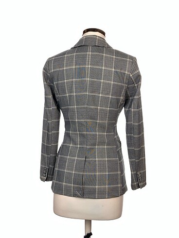 34 Beden H&M Blazer %70 İndirimli.