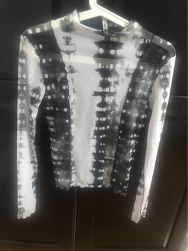 Stradivarius Siyah Beyaz Transparan Bluz