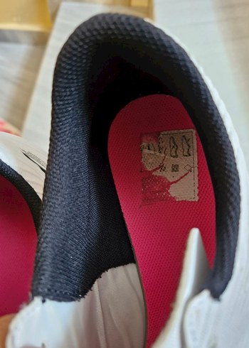45 Beden beyaz Renk Nike Beyaz Erkek Futbol Ayakkabısı Velcro
