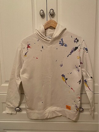 Zara sweatshirt