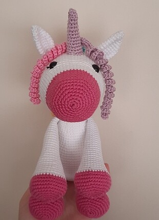 Amigurumi unicorn 
